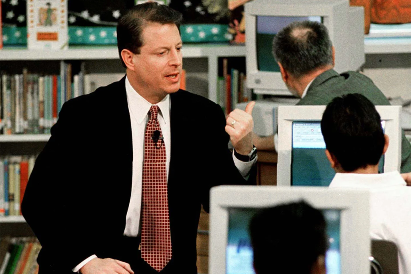 Vice President Al Gore with a student